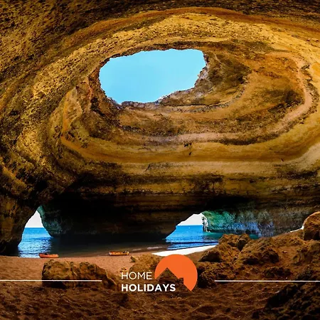 #276 Eucalipto By Holidays
